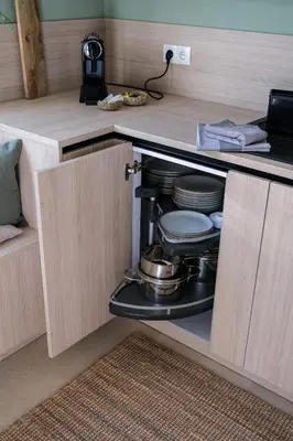 Küche/Küchenzeile in der Unterkunft Zenkoje - Ankommen, Entspannen mit Garten, Terrasse, 2 Schlafzimmern und 2 Bädern!