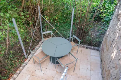 Ein Garten an der Unterkunft Zenkoje - Ankommen, Entspannen mit Garten, Terrasse, 2 Schlafzimmern und 2 Bädern!