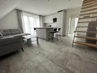 Küche/Küchenzeile in der Unterkunft New construction attic apartment top amenities