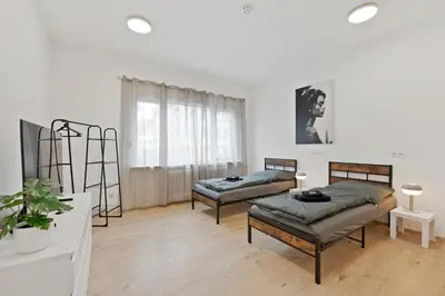 Ein Bett oder Betten in einem Zimmer der Unterkunft PF04 Großzügiges City Apartment für Monteure - LS Crew Comfort DIE Adresse für Monteure