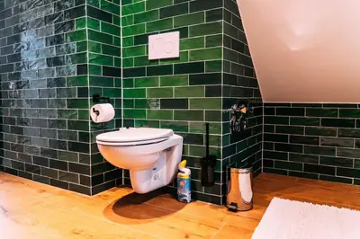 Ein Badezimmer in der Unterkunft Evergreen Cozy Apartment im Herzen von Durlach