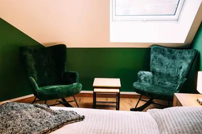 Ein Sitzbereich in der Unterkunft Evergreen Cozy Apartment im Herzen von Durlach