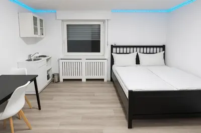 Ein Bett oder Betten in einem Zimmer der Unterkunft Zoe single room