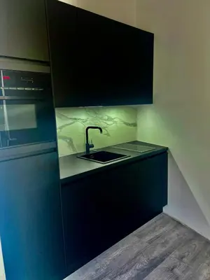 Küche/Küchenzeile in der Unterkunft Good Vibes Luxury Homes