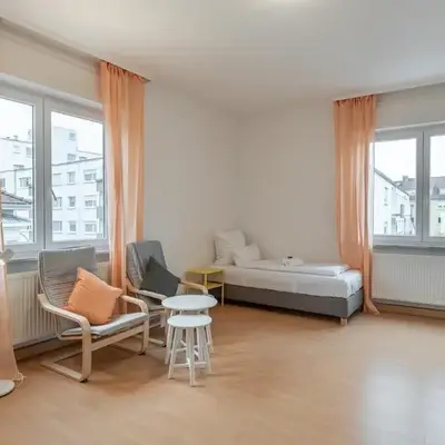 7-Einzelbetten-3-Zimmer-Zentrum-Pforzheim