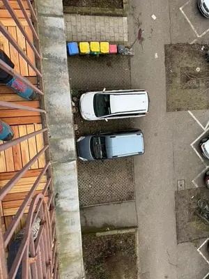 Grundriss der Unterkunft 6 Einzelbetten - 4 Zimmer - eigener PARKPLATZ - Balkon