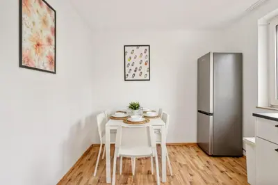 Küche/Küchenzeile in der Unterkunft GU03 Monteursunterkunft in Griesheim!