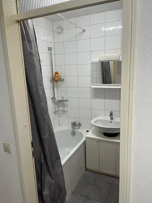 Ein Badezimmer in der Unterkunft Nähe BASF-BG Klinik - MonteurzimmerFirstChoice