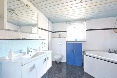 Ein Badezimmer in der Unterkunft Charmante Wohnung mit Balkon im Herzen Hoffenheims