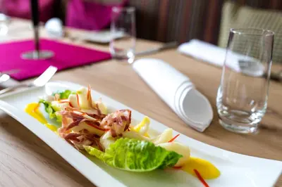 Essen im Hotel oder in der Nähe