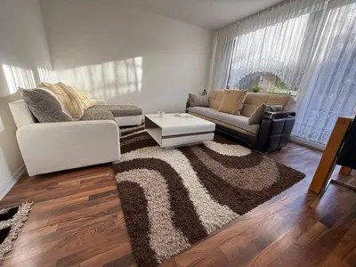 Ein Sitzbereich in der Unterkunft Ferienwohnung warm & Komfortabel, Ruhige Lage zentral gelegen