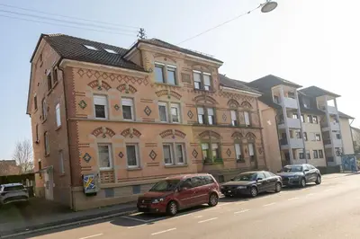 Das Gebäude in dem sich die Ferienwohnung befindet