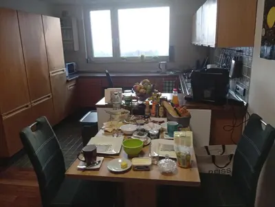 Essen im Privatzimmer oder in der Nähe