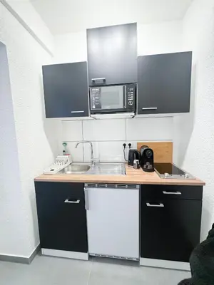 Küche/Küchenzeile in der Unterkunft Durdi - Serviced Apartments - 24h Self-Check-in & Parking