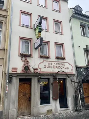 Das Gebäude in dem sich das Privatzimmer befindet