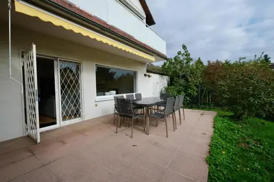 Ein Balkon oder eine Terrasse in der Unterkunft Ferienhaus für Familien und Reisegruppen bei Heidelberg