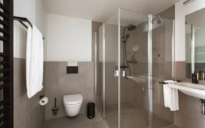 Ein Badezimmer in der Unterkunft Limehome Mannheim City Center