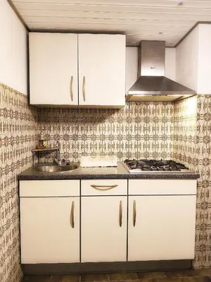 Küche/Küchenzeile in der Unterkunft Ganze Wohnung in Karlsruhe, 2 Schlafzimmer, 3 Betten, Küche, Bad, Altbau, Stadtmitte