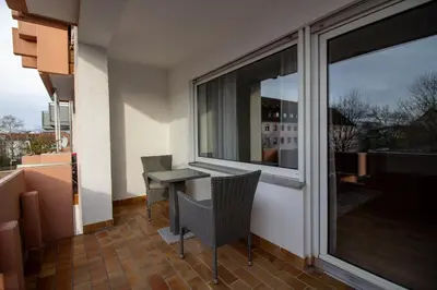 Ein Balkon oder eine Terrasse in der Unterkunft Glanzvoll, moderne Wohnung