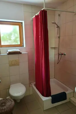Ein Badezimmer in der Unterkunft Apartment Essenheim by Interhome