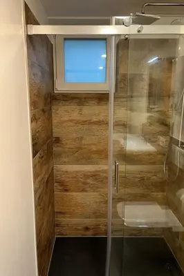 Ein Badezimmer in der Unterkunft Apartment Porschenahe Ferienwohnung für Klang-Liebhaber by Interhome