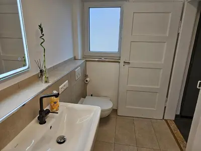 Ein Badezimmer in der Unterkunft Holiday Home Kiwihof by Interhome