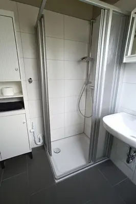 Ein Badezimmer in der Unterkunft Holiday Home Haus Winnetou by Interhome