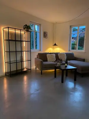 Ein Sitzbereich in der Unterkunft WeinZeit4 - Premium Auszeit im Stiftsweingut Frank Meyer