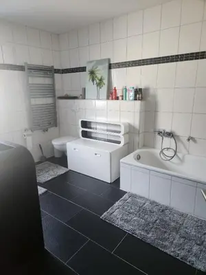 Küche/Küchenzeile in der Unterkunft Schönes Einfamilienhaus in Nackenheim, Germany