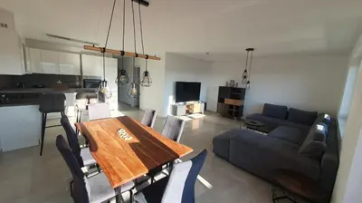 Küche/Küchenzeile in der Unterkunft Schöne 3-Zimmer Neubauwohnung