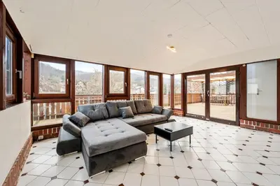 Ein Sitzbereich in der Unterkunft KS01 Monteurwohnung mit Ausblick!