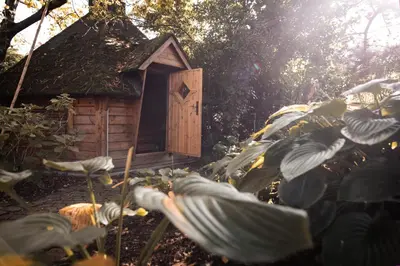 Ein Garten an der Unterkunft 