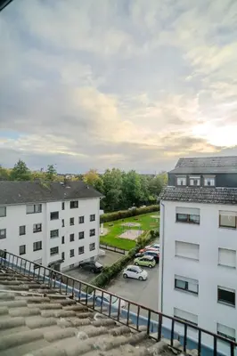 Ein allgemeiner Bergblick oder ein Berglick von der Ferienwohnung aus