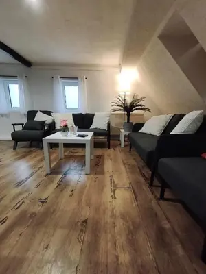 Ein Sitzbereich in der Unterkunft Zuhause G24 in Bönnigheim - Bis zu 6 Personen - 5 Minuten bis Tripsdrill