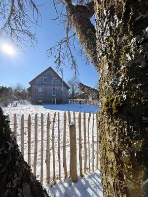 Bullau-bü - Appartment im Grünen im Winter