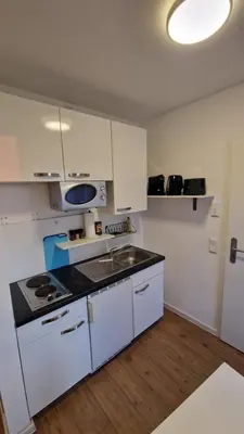 Küche/Küchenzeile in der Unterkunft 1 Zimmerwohnung in Aschaffenburg