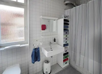 Ein Badezimmer in der Unterkunft Jugendstil Ferienwohnung Neustadt
