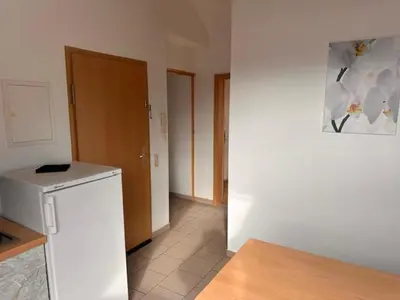 Küche/Küchenzeile in der Unterkunft 4 Personen I 2 Schlafzimmer I Wohnung Wörrstadt mit Parkplatz