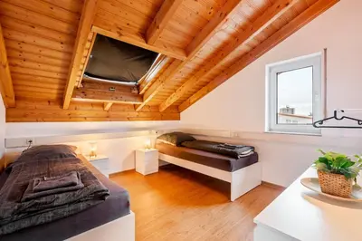 TV/Unterhaltungsangebot in der Unterkunft RH02 - Großes Apartment in Bensheim