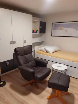 Ein Sitzbereich in der Unterkunft Ferienwohnung Kastanienbaum - ruhige und zentrale Lage in Altstadt