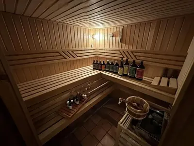 Küche/Küchenzeile in der Unterkunft Wellness Höhlen Suite & Spa