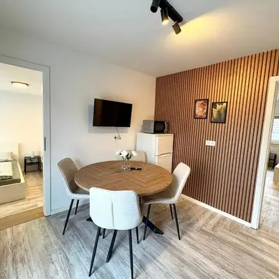 modernes Apartment 1 für Monteure mit Parkplatz in Lampertheim