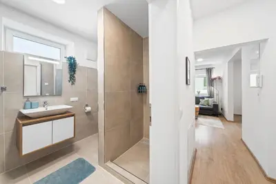 Ein Badezimmer in der Unterkunft Fassboden - VINoKAT Living
