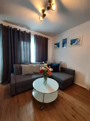 Ein Sitzbereich in der Unterkunft Apartmenthaus Schlosspark
