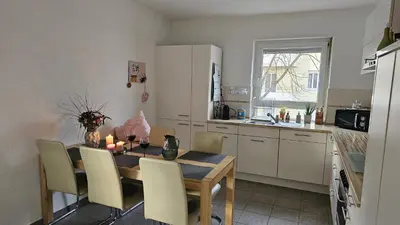 Küche/Küchenzeile in der Unterkunft WohnRiesling