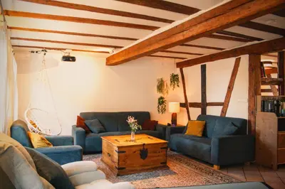 Ein Sitzbereich in der Unterkunft Cozy Farm - Das Fachwerkhaus voller Möglichkeiten