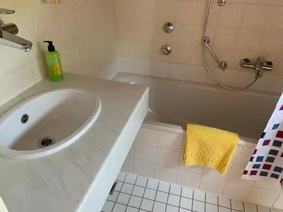 Ein Badezimmer in der Unterkunft Gästehaus an der Rheinbrücke