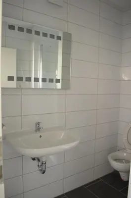 Ein Badezimmer in der Unterkunft Zwei Raben Pension