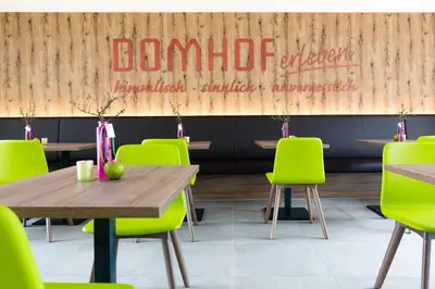 Ein Sitzbereich in der Unterkunft SCHLAFGUT Domhof erleben
