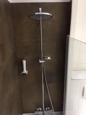 Ein Badezimmer in der Unterkunft Hotel Schober